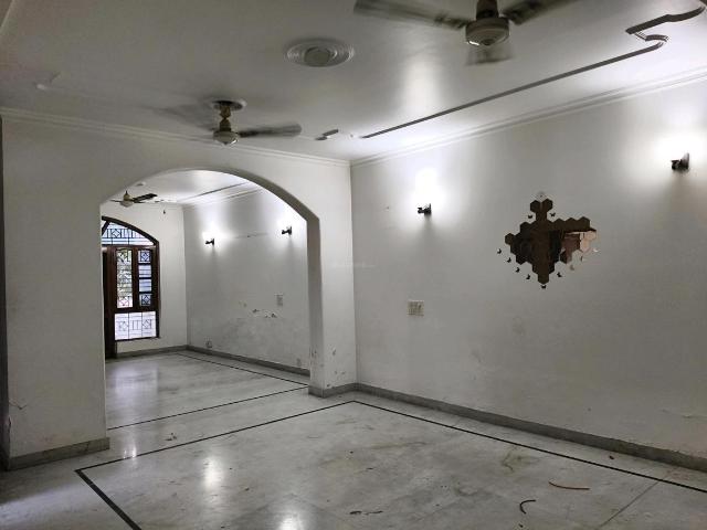 2 BHK Independent Builder Floor in DLF Phase 3 for rent Gurgaon. The reference number is 20455241
