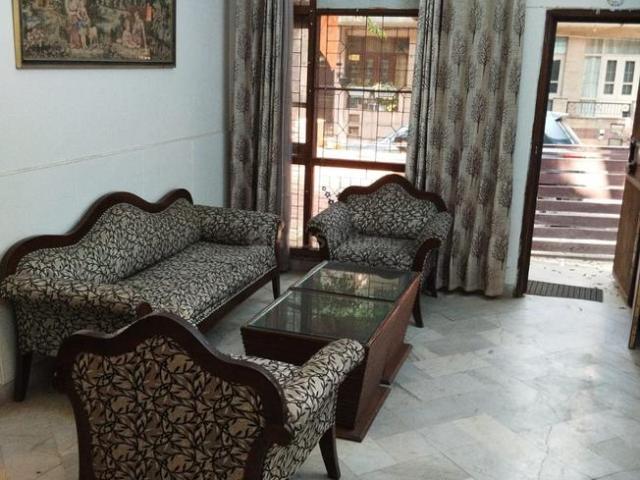 2 BHK Independent Builder Floor in DLF Phase 3 for rent Gurgaon. The reference number is 20546264