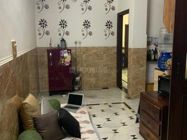 2 BHK Independent Builder Floor in East Of Kailash for rent New Delhi. The reference number is 19776066