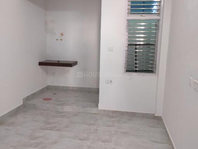 2 BHK Independent Builder Floor in Fazullaganj for rent Lucknow. The reference number is 15818304