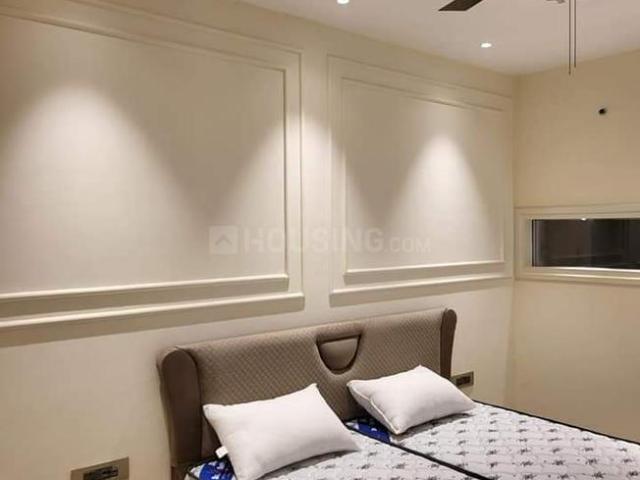 2 BHK Independent Builder Floor in Freedom Fighters Enclave for rent New Delhi. The reference number is 18396979