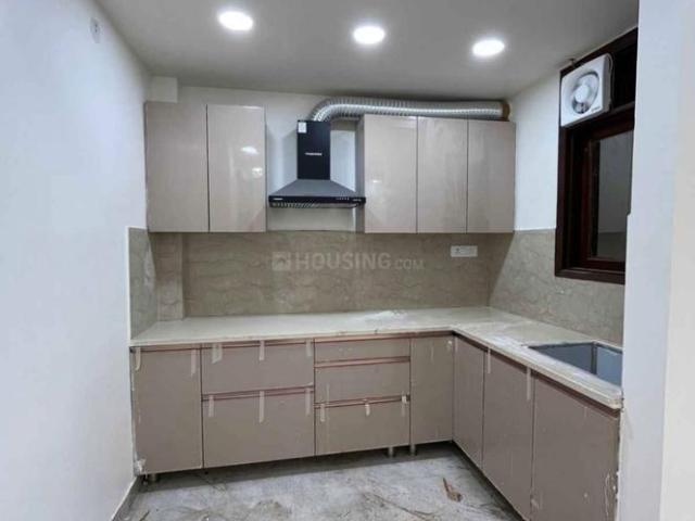 2 BHK Independent Builder Floor in Freedom Fighters Enclave for rent New Delhi. The reference number is 19991541