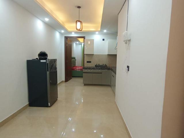 2 BHK Independent Builder Floor in Freedom Fighters Enclave for rent New Delhi. The reference number is 20483088