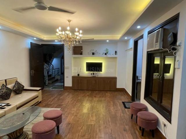 2 BHK Independent Builder Floor in Freedom Fighters Enclave for rent New Delhi. The reference number is 20663508