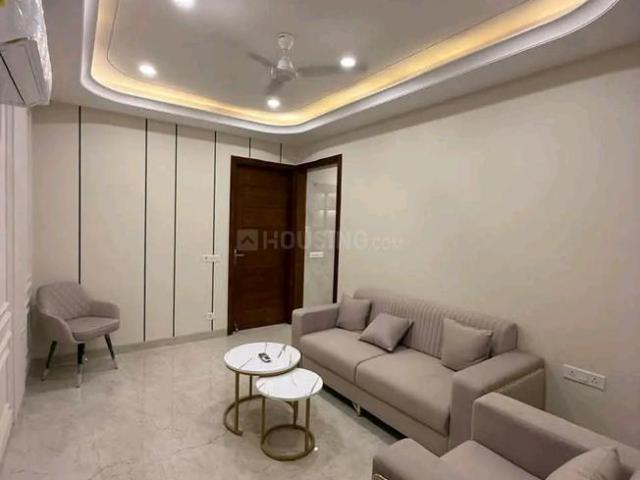 2 BHK Independent Builder Floor in Freedom Fighters Enclave for rent New Delhi. The reference number is 20749017