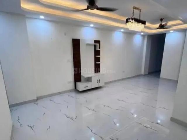 2 BHK Independent Builder Floor in Freedom Fighters Enclave for rent New Delhi. The reference number is 20749094