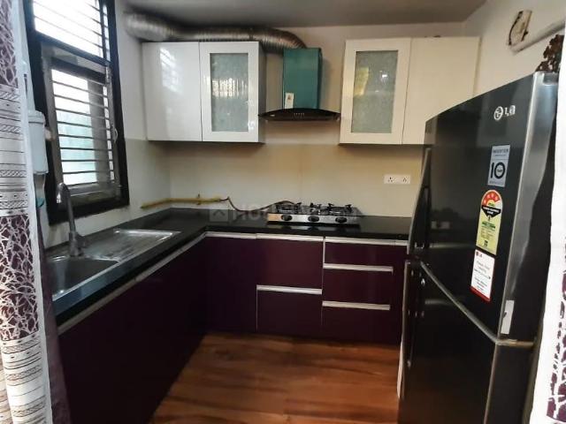 2 BHK Independent Builder Floor in Freedom Fighters Enclave for rent New Delhi. The reference number is 20054031