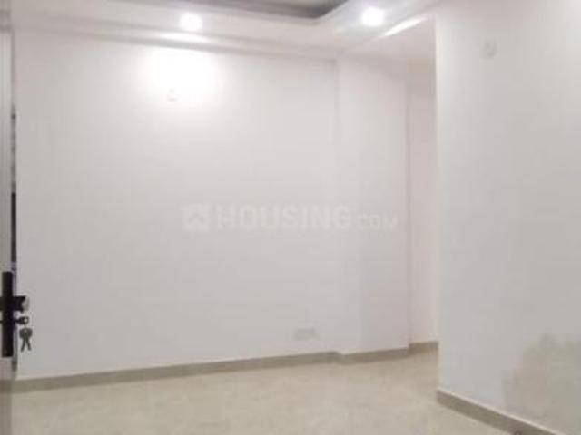 2 BHK Independent Builder Floor in Freedom Fighters Enclave for rent New Delhi. The reference number is 20177897