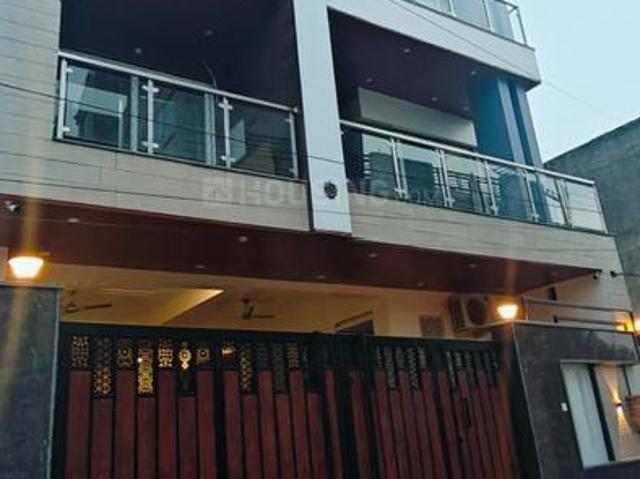 2 BHK Independent Builder Floor in Gomti Nagar for rent Lucknow. The reference number is 12128634