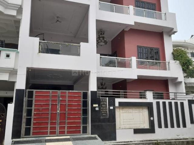 2 BHK Independent Builder Floor in Gomti Nagar for rent Lucknow. The reference number is 15961266
