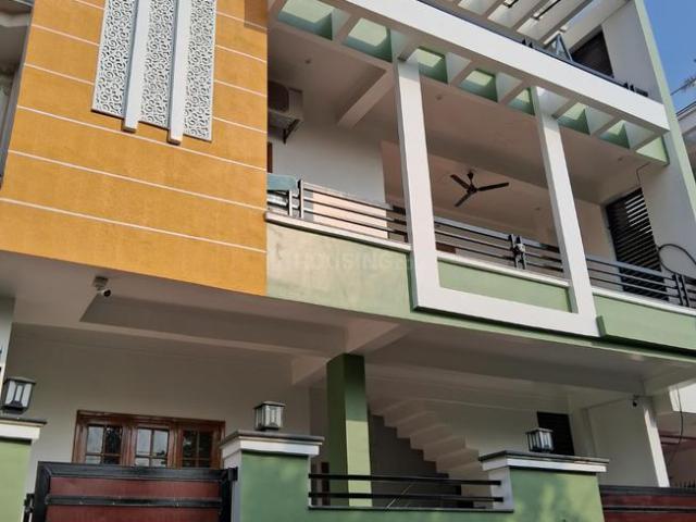2 BHK Independent Builder Floor in Gomti Nagar for rent Lucknow. The reference number is 15961324