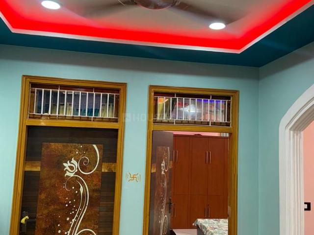 2 BHK Independent Builder Floor in Gomti Nagar for rent Lucknow. The reference number is 18901003