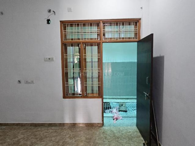 2 BHK Independent Builder Floor in Gomti Nagar for rent Lucknow. The reference number is 20942557