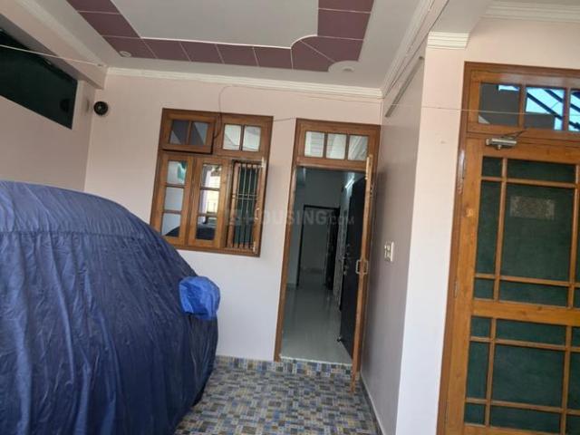 2 BHK Independent Builder Floor in Gomti Nagar for rent Lucknow. The reference number is 20323332