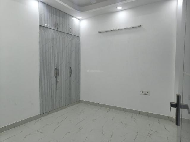 2 BHK Independent Builder Floor in Govindpuri Extension for resale New Delhi. The reference number is 20871467