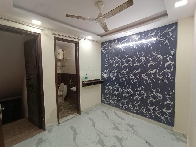 2 BHK Independent Builder Floor in Govindpuri for rent New Delhi. The reference number is 15325383