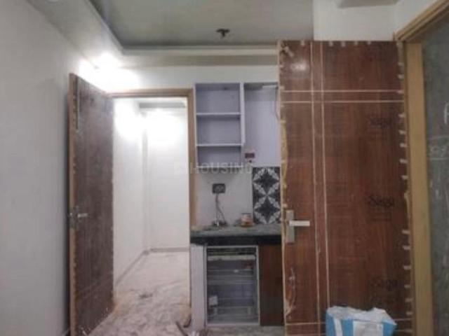 2 BHK Independent Builder Floor in Govindpuri for resale New Delhi. The reference number is 19698401