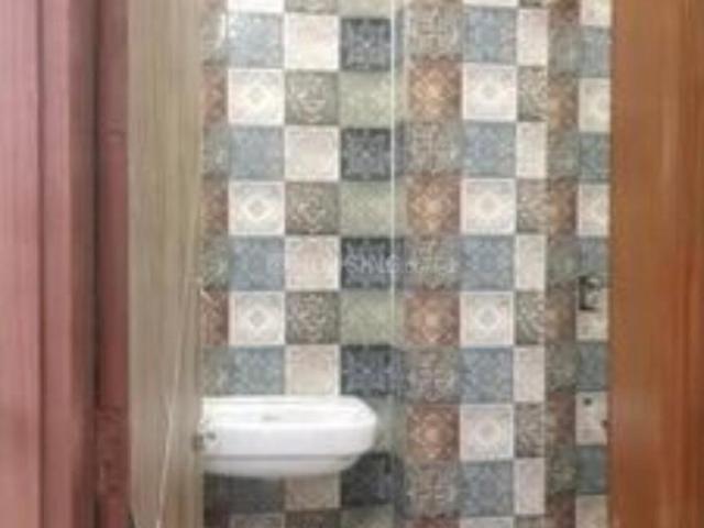 2 BHK Independent Builder Floor in Govindpuri for resale New Delhi. The reference number is 20335633