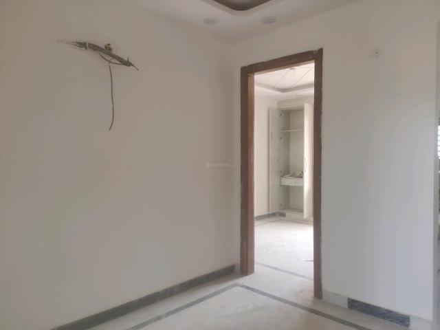 2 BHK Independent Builder Floor in Green Field Colony for resale Faridabad. The reference number is 19939357