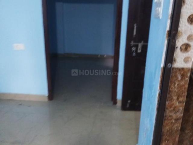 2 BHK Independent Builder Floor in Husainganj for rent Lucknow. The reference number is 18219084