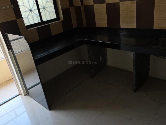 2 BHK Independent Builder Floor in Hadapsar for rent Pune. The reference number is 16883902