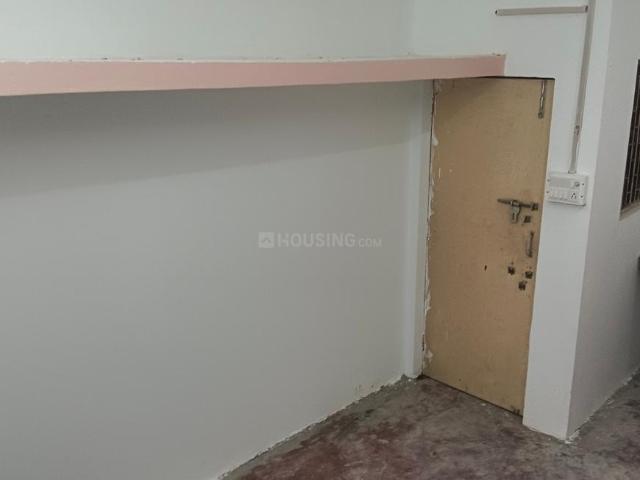2 BHK Independent Builder Floor in Hasanganj for rent Lucknow. The reference number is 20676699