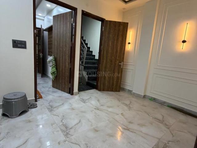 2 BHK Independent Builder Floor in Hari Nagar for rent New Delhi. The reference number is 20872625
