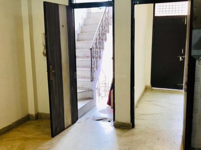 2 BHK Independent Builder Floor in Hari Nagar for rent New Delhi. The reference number is 6258668