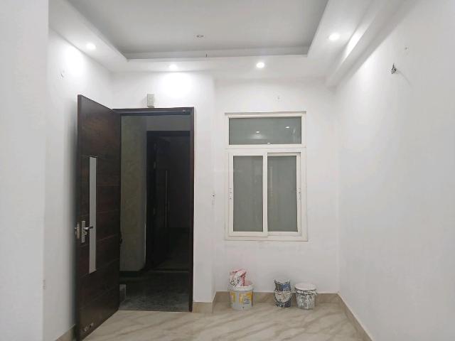 2 BHK Independent Builder Floor in Hari Nagar for resale New Delhi. The reference number is 16916479