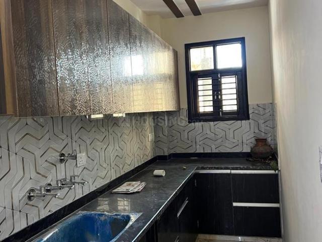 2 BHK Independent Builder Floor in Hari Nagar for resale New Delhi. The reference number is 20688875