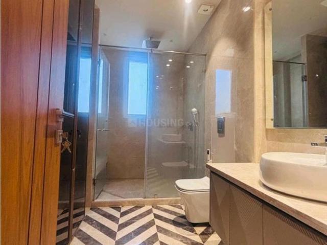 2 BHK Independent Builder Floor in Hauz Khas for rent New Delhi. The reference number is 20702403