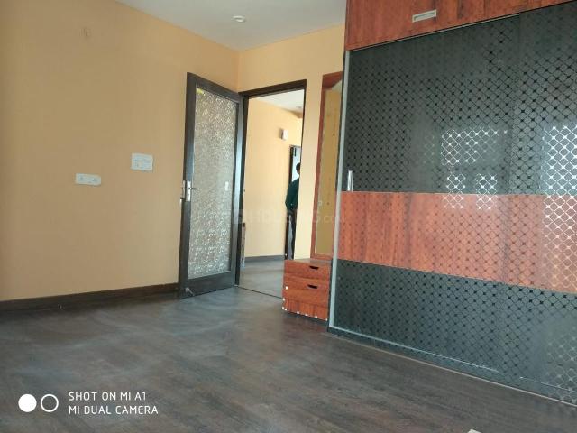 2 BHK Independent Builder Floor in Hauz Khas for rent New Delhi. The reference number is 2664051