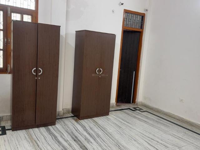 2 BHK Independent Builder Floor in Indira Nagar for rent Lucknow. The reference number is 20765630
