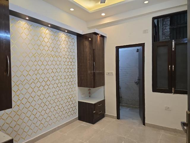 2 BHK Independent Builder Floor in Indirapuram for rent Ghaziabad. The reference number is 19606535