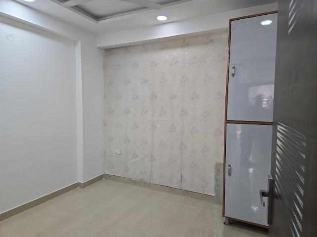 2 BHK Independent Builder Floor in Indirapuram for rent Ghaziabad. The reference number is 19870224