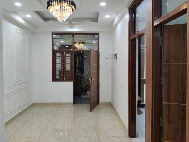 2 BHK Independent Builder Floor in Indirapuram for resale Ghaziabad. The reference number is 20277701