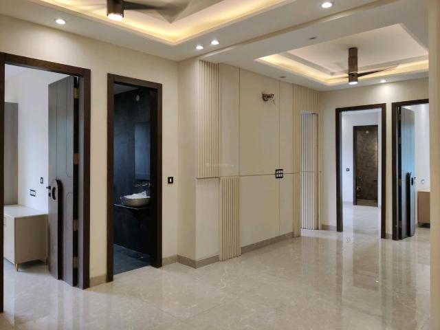 4 BHK Independent Builder Floor in Indirapuram for resale Ghaziabad. The reference number is 20435342