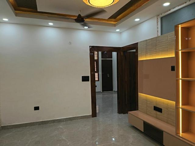 2 BHK Independent Builder Floor in Indirapuram for resale Ghaziabad. The reference number is 20653274