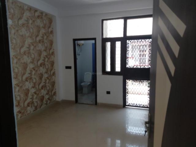 2 BHK Independent Builder Floor in Indirapuram for resale Ghaziabad. The reference number is 20703404