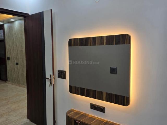 2 BHK Independent Builder Floor in Indirapuram for resale Ghaziabad. The reference number is 20726766