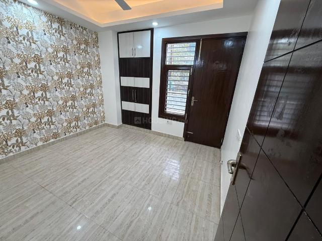 2 BHK Independent Builder Floor in Indirapuram for resale NH 24 Noida. The reference number is 17532699