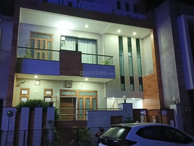 2 BHK Independent Builder Floor in Jagmalpura for rent Sikar. The reference number is 18704305