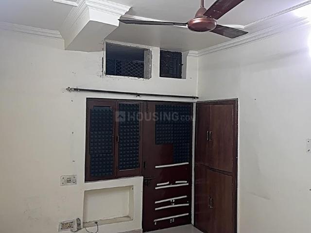 2 BHK Independent Builder Floor in Janakpuri for rent New Delhi. The reference number is 20140280
