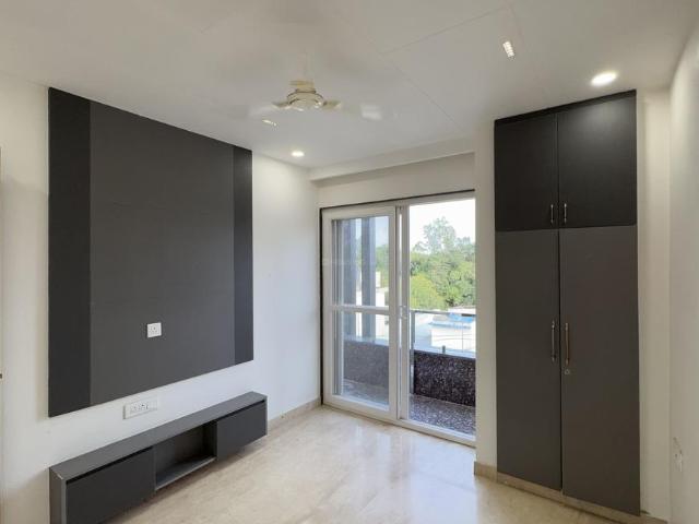 2 BHK Independent Builder Floor in Janakpuri for rent New Delhi. The reference number is 20393453