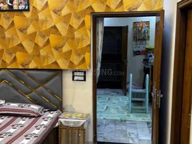 2 BHK Independent Builder Floor in Janakpuri for resale New Delhi. The reference number is 20100223