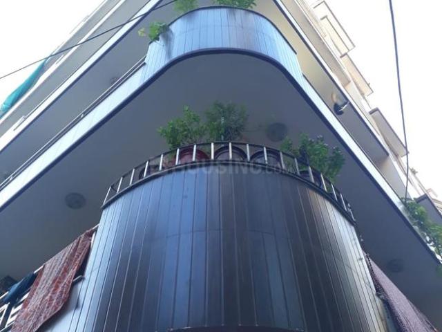 2 BHK Independent Builder Floor in Janakpuri for resale West Delhi. The reference number is 14504050