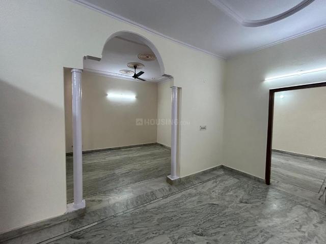 2 BHK Independent Builder Floor in Janakpuri for resale West Delhi. The reference number is 17606346