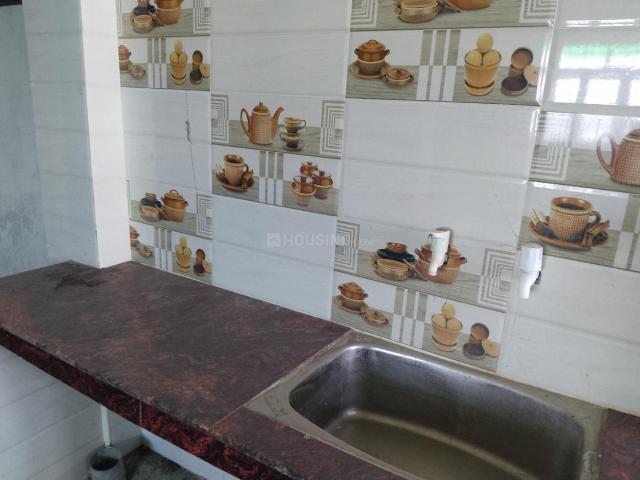 2 BHK Independent Builder Floor in Kamalnath Nagar for rent Bettiah. The reference number is 20642335