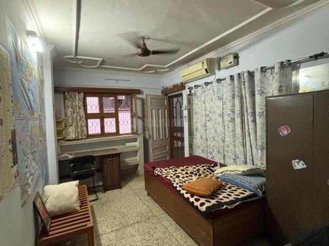 2 BHK Independent Builder Floor in Karol Bagh for rent New Delhi. The reference number is 20185422