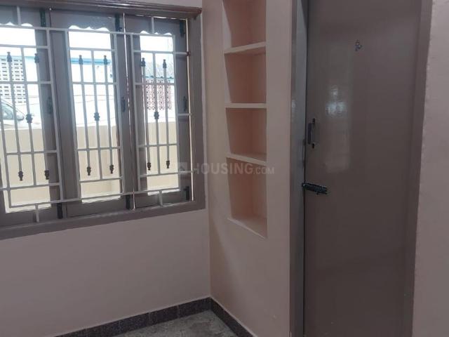 2 BHK Independent Builder Floor in Karungalpalayam for rent Erode. The reference number is 20874960